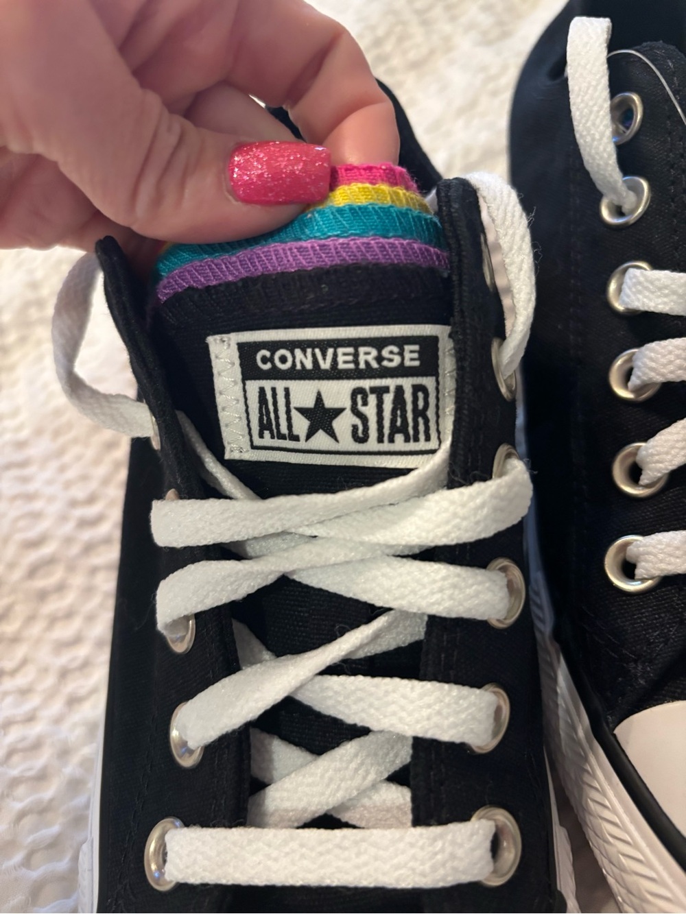 Converse unisex Black Canvas Low-Top Sneakers with colorful Accents - Picture 3 of 6